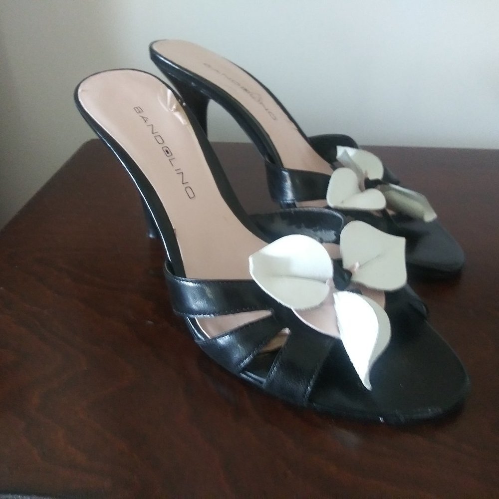 Bandolino mules